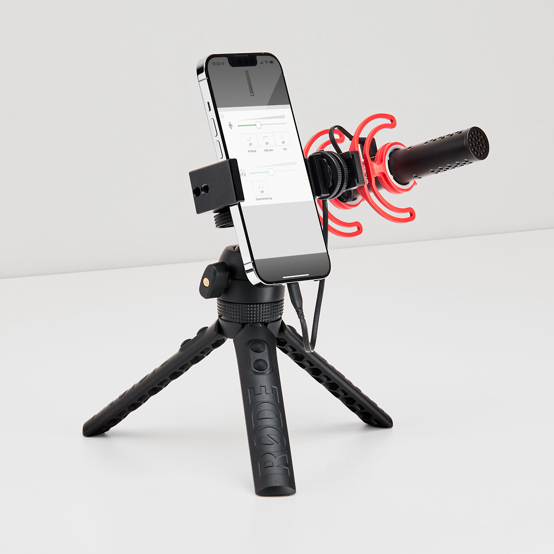 AI-Micro connected to Samsung using RØDE Central